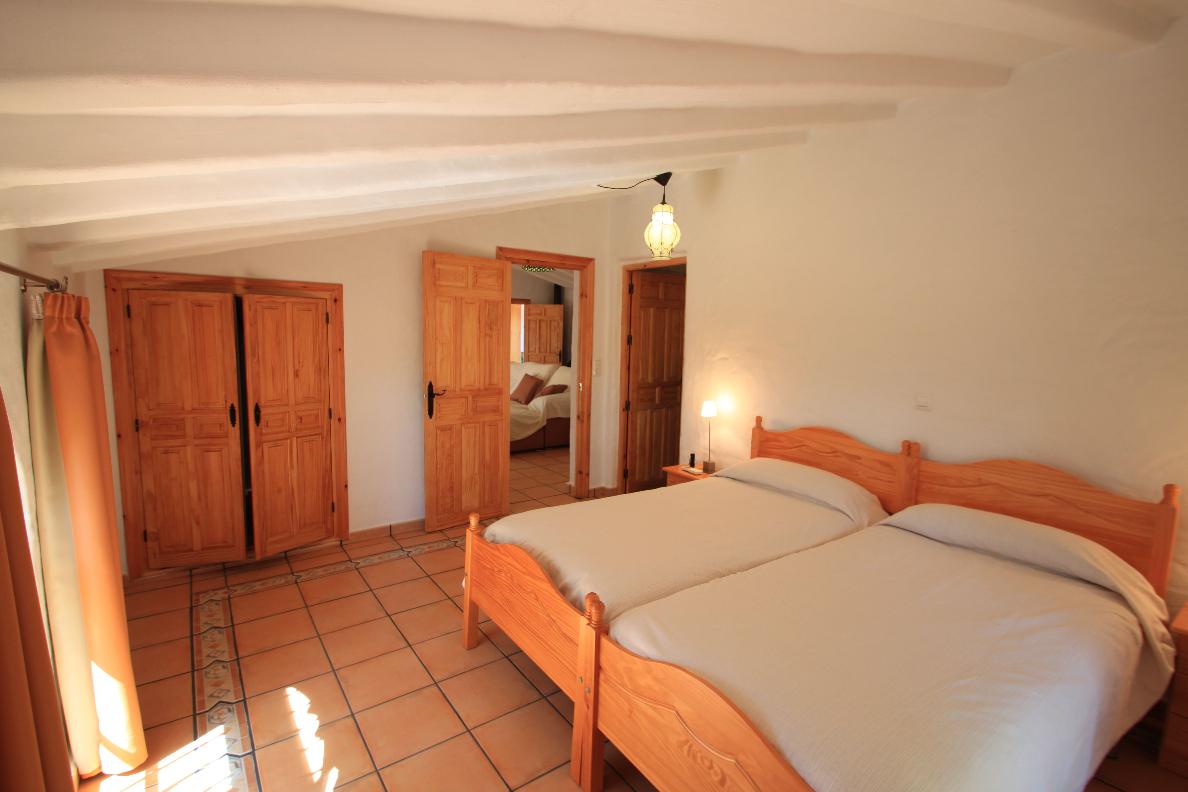 29 Schalfzimmer zum Garten