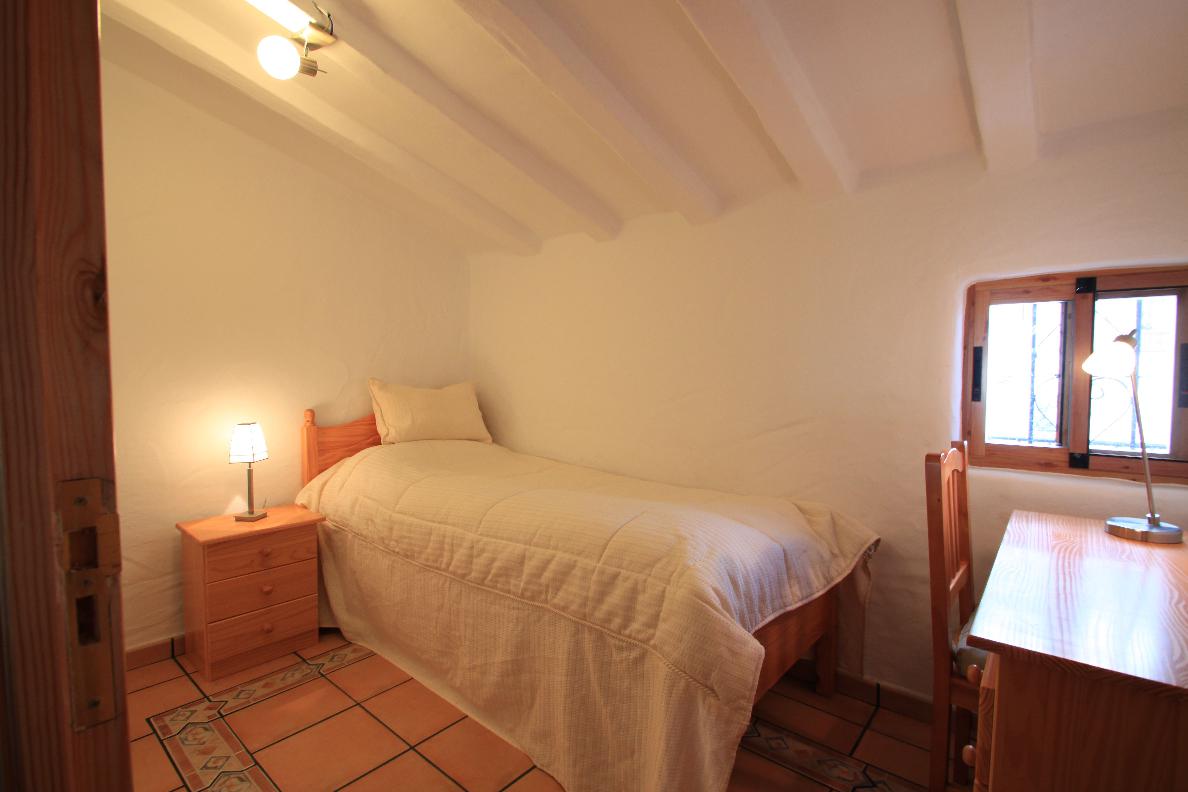 33 Schlafzimmer mit einem Bett, max