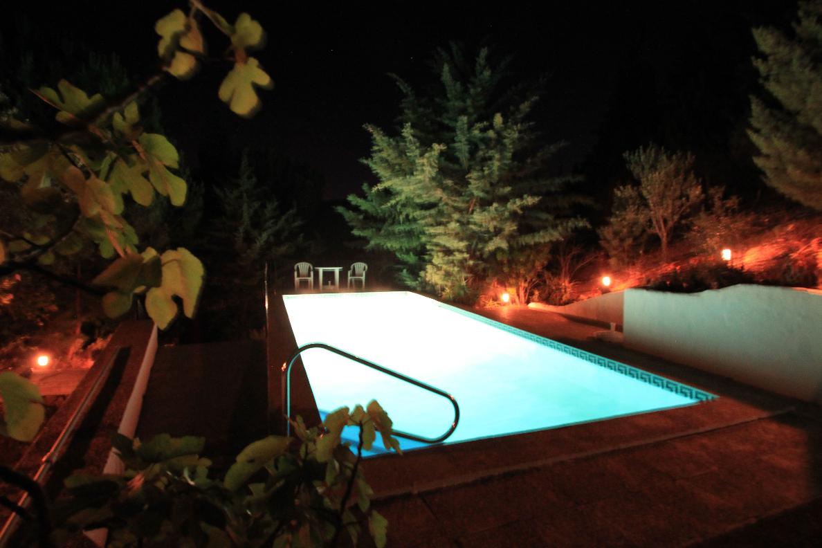 03 Pool mit Beleuchtung